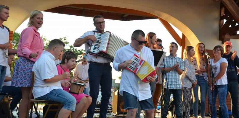 Zagrali dla Olka i Oliwii