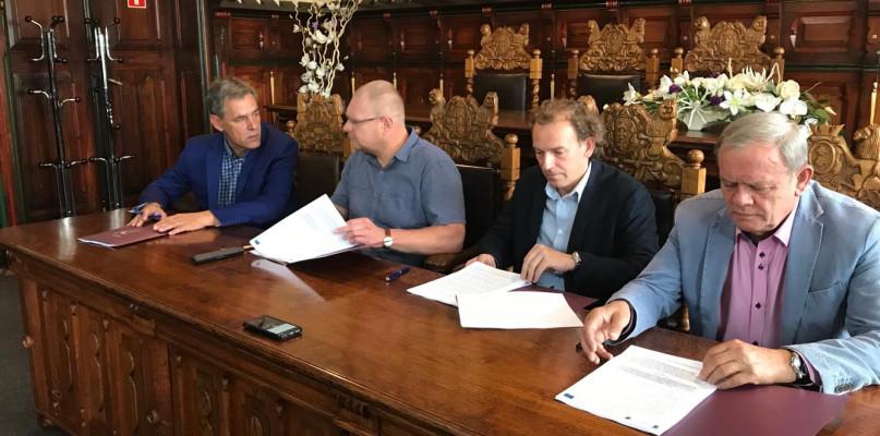 Umowa na dworzec PKS i ścieżki podpisana