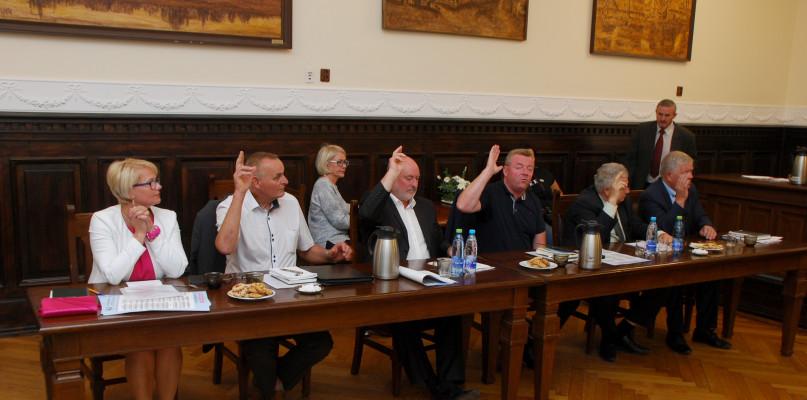 Zaskakujące rozstrzygnięcie na sesji w gminie Chojnice