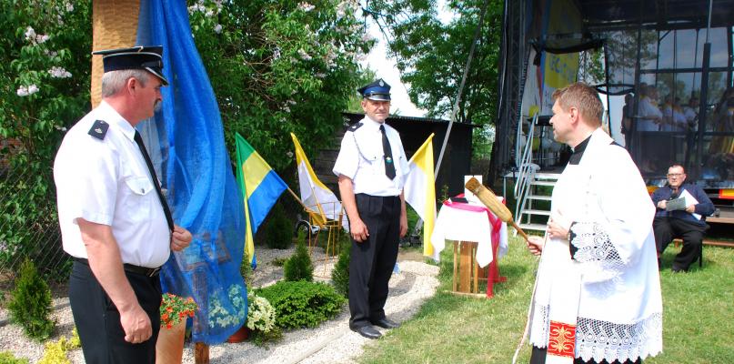 Odsłonięcie pomnika Jana Pawła II w Ciechocinie (GALERIA)