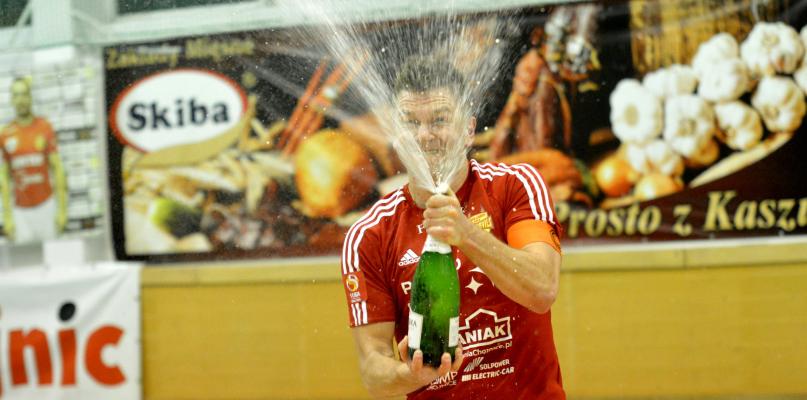 ?Czerwone Diabły? wróciły do futsalowej elity! (GALERIA ZDJĘĆ)