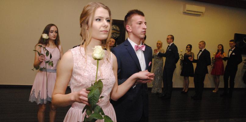 Dyrektor Kłosowski prowadził poloneza (GALERIA)