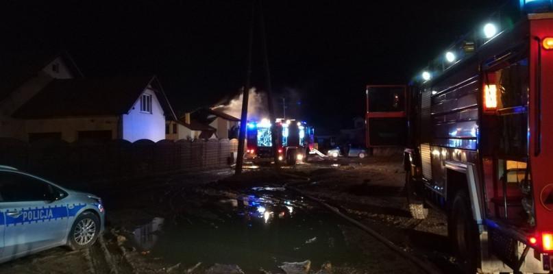 Nocny pożar domku jednorodzinnego (FOTO)