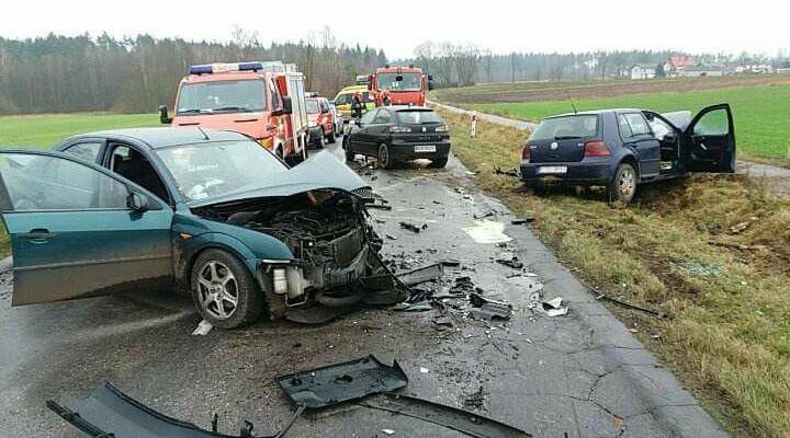 Zderzenie trzech aut w okolicy Zbenin