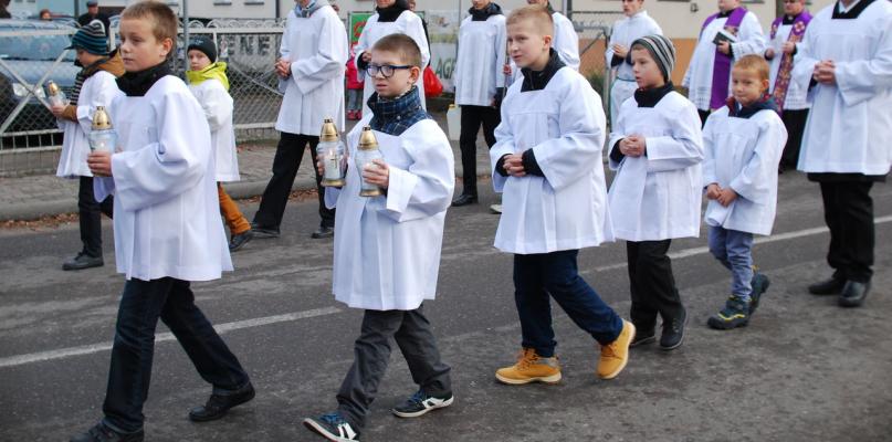 Utrudnienia w ruchu 1 listopada w powiecie. MZK uruchomi dodatkowe autobusy