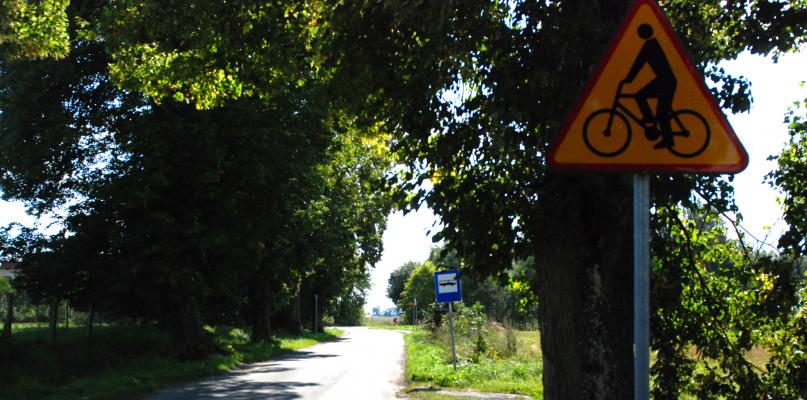 Dodatkowy kawałek ścieżki od Konarzyn w stronę Żychc