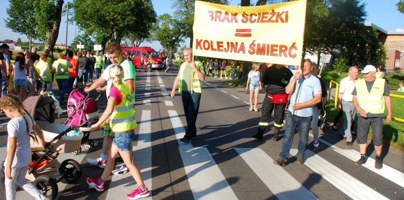 Protest i blokada berlinki pod Łęgiem. Chcą ścieżki rowerowej
