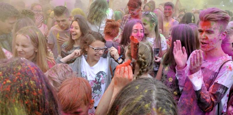 Chojnicki festiwal kolorów i mydlanych baniek (GALERIA)