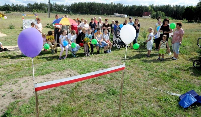 W Strudze mają plac zabaw (GALERIA)