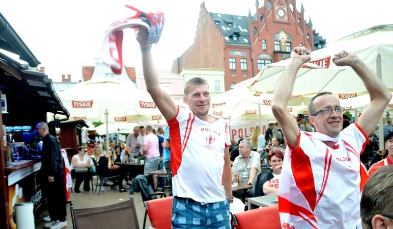 Chojniczanie dopingowali Polaków w meczu z Irlandią Północną (ZDJĘCIA)