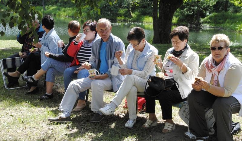 Piknik w Męcikale z odznakami (GALERIA)
