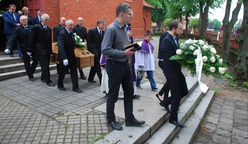 Pogrzeb Zbigniewa Sapińskiego z Łęga (GALERIA)