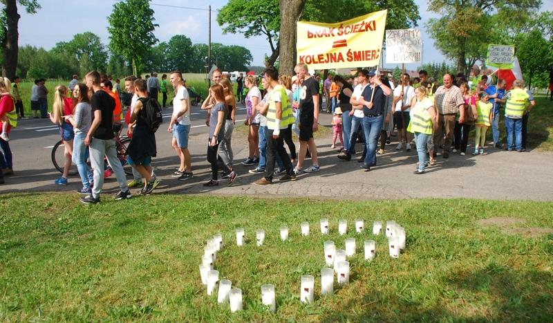 Pikieta na berlince w Łęgu (GALERIA)