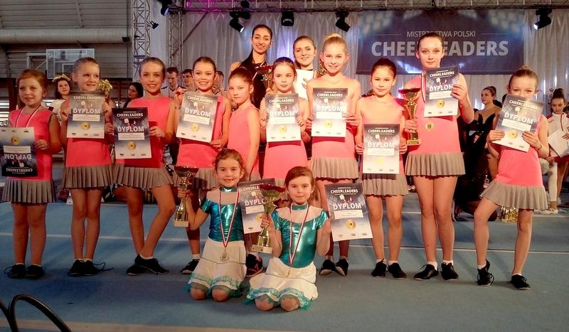 Sukcesy chojnickich cheerleaderek na mistrzostwach Polski (GALERIA)
