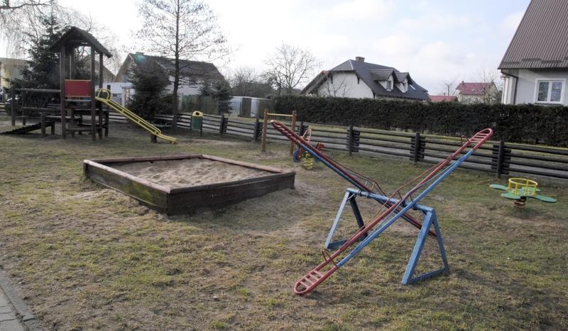 Nowy plac zabaw na osiedlu nr 3 w Chojnicach