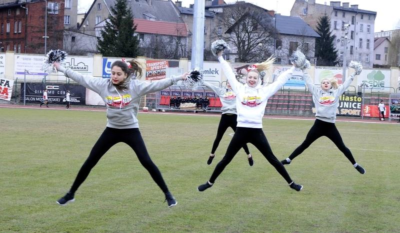W Chojnicach mamy cheerleaderki (GALERIA)