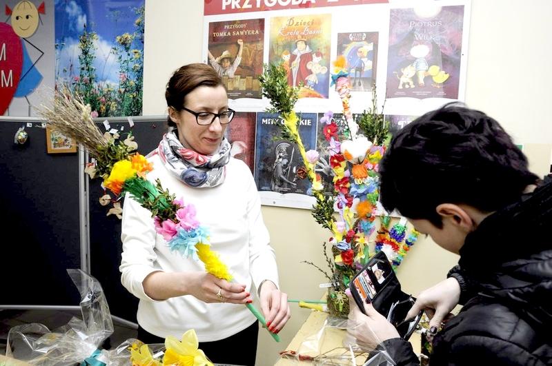 Kiermasz przedświąteczny w ZSS w Rytlu (GALERIA)