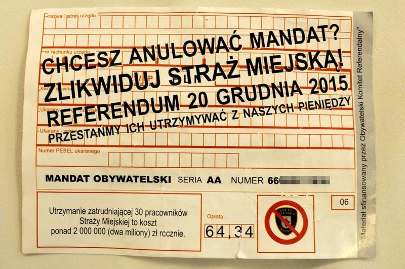 Ulotki przed referendum i zawiadomienie policji (FOTO)