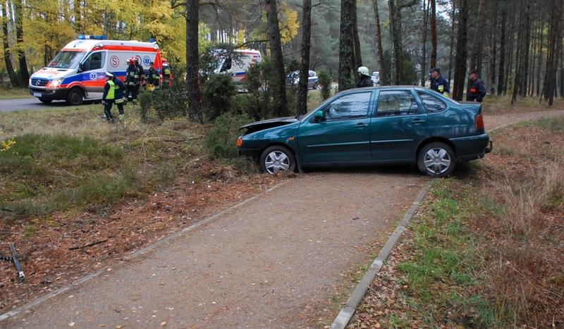 Volkswagen zatrzymał się na ścieżce rowerowej(FOTO)