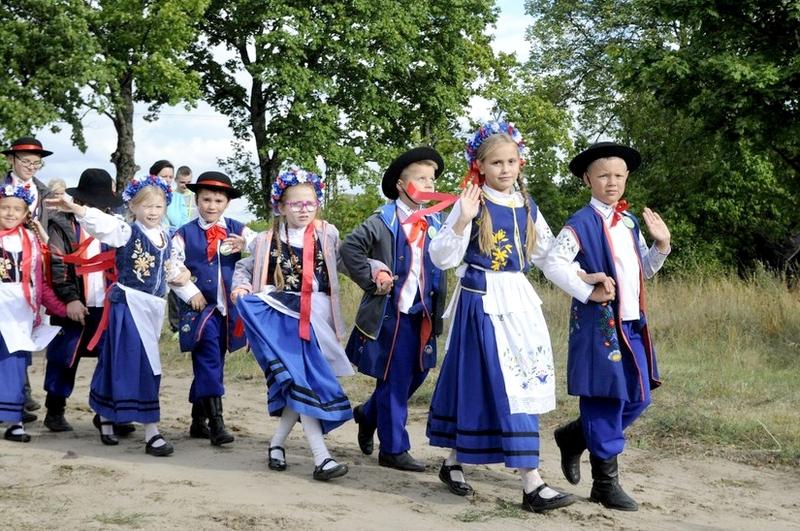 Dożynki gminy Czersk w Będźmierowicach (GALERIA CZEŚĆ 1)