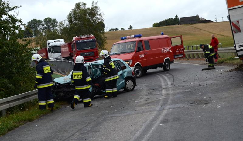 Wypadek w Ciecholewach (FOTO)