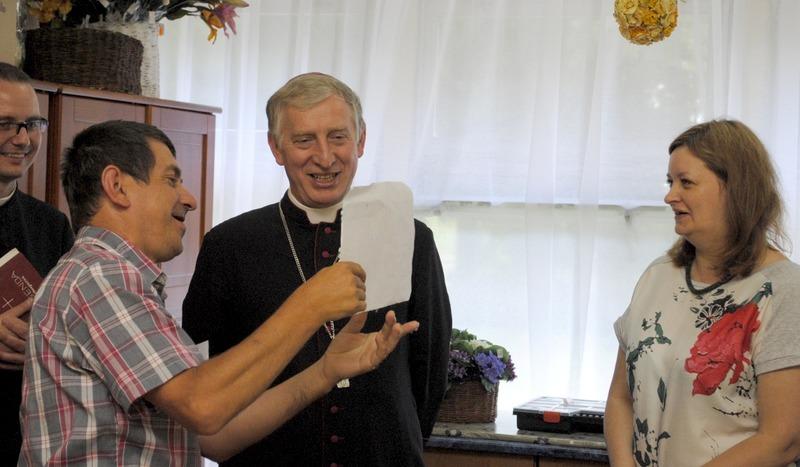 Biskup Ryszard Kasyna w WTZ w Chojnicach (FOTO)