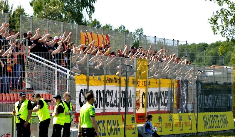 Chojniczanka wygrywa w Bytowie po golu Gancarczyka (GALERIA)