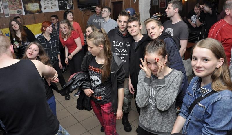 Festiwal różnorodności w chojnickim pubie (GALERIA)