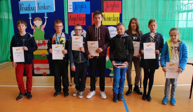 Powiatowy konkurs językowy w Charzykowach (FOTO)