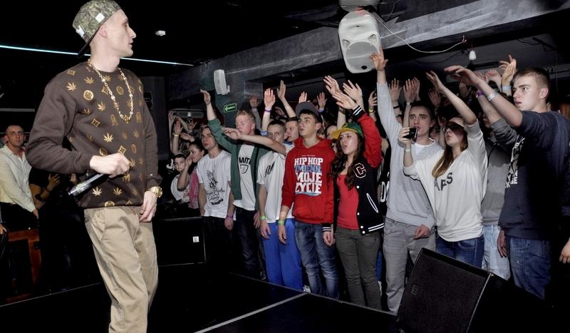 Kali zagrał koncert w chojnickim Cynamonie (GALERIA)