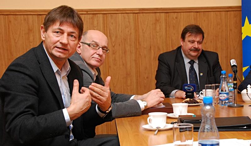 Nowy market poszukuje pracowników
