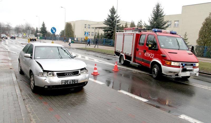 Aż osiem drogowych zdarzeń w powiecie (FOTO)