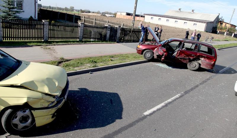 Wypadek na ulicy Wielewskiej w Czersku (FOTO)