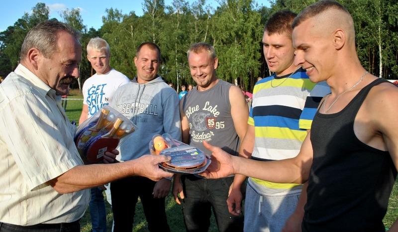 Śliwkowa zabawa w Leśnie (GALERIA)