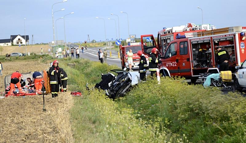 Wypadek na drodze 240 (FOTO)