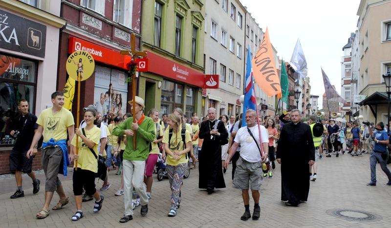 Pielgrzymi ruszyli na Jasną Górę (FOTO)