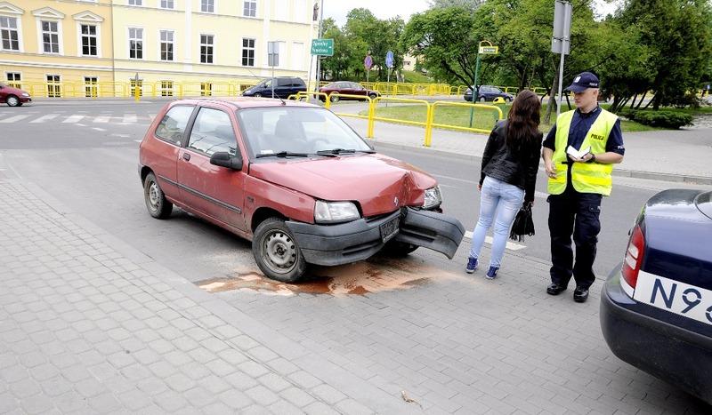 Kolizja w centrum Chojnic (FOTO)