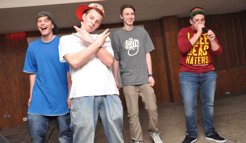 Spontaniczny freestyle w chojnickim pubie (Galeria)