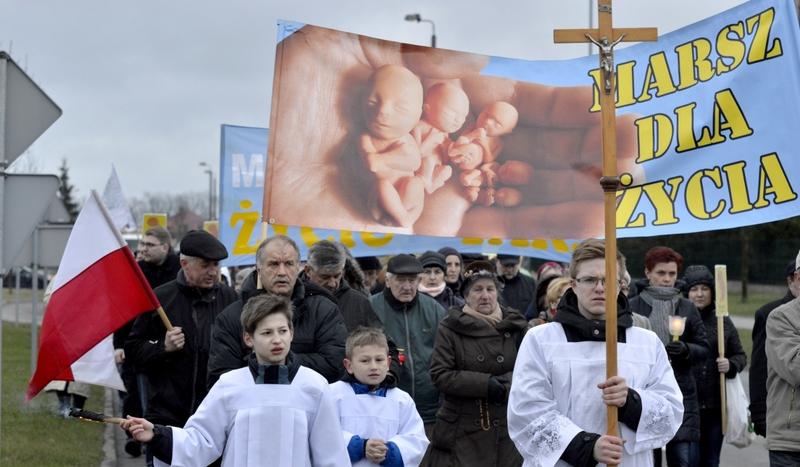 Marsz dla Życia przeszedł przez Chojnice (GALERIA ZDJĘĆ)