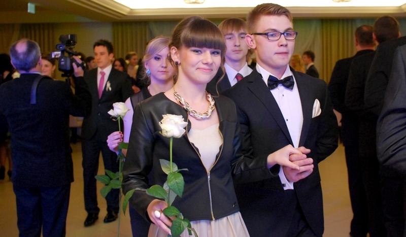 Studniówka czerskiego liceum (GALERIA, CZĘŚĆ I)