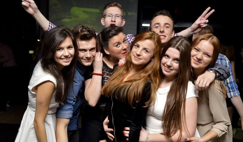Klasa Diamentowej Miss na poprawinach (GALERIA)