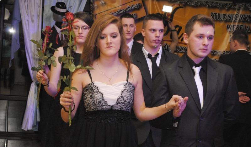 Bal uczniów z Technikum nr 3 w Chojnicach (GALERIA, część 2)