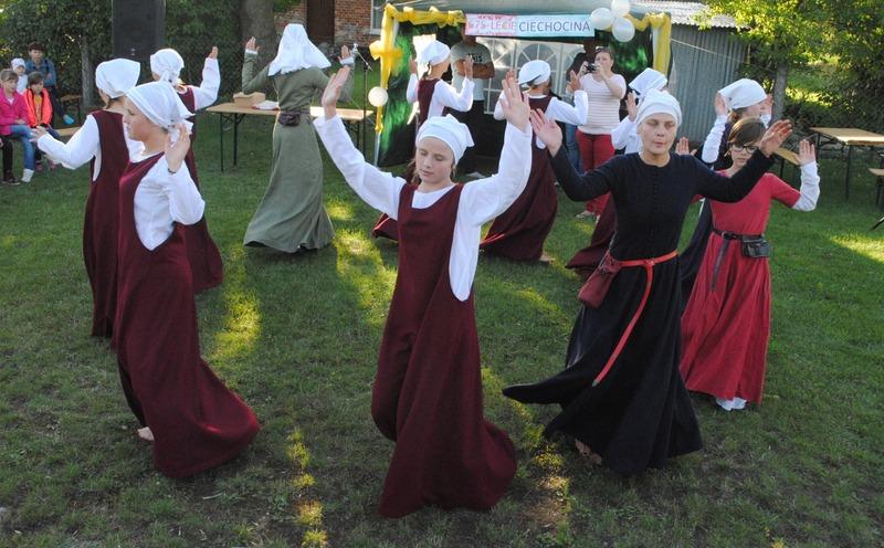 Tańce dawne w Ciechocinie (GALERIA)