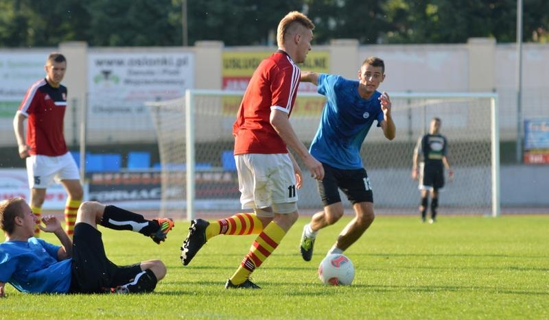 Tuzin goli w sparingu. Chojniczanka ? Wielim Szczecinek 12:0 (GALERIA ZDJĘĆ)