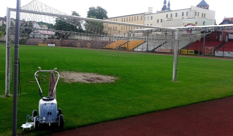Na Mickiewicza boją się deszczu. Dzisiaj Chojniczanka ? Bytovia!