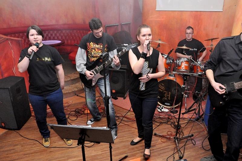 Trzy kapele. Jedna scena (GALERIA)