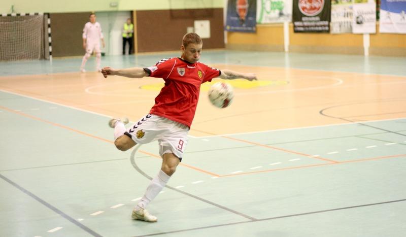 Szczęście sprzyjało gościom. Red Devils ? Rekord Bielsko-Biała 1:2 (GALERIA ZDJĘĆ)