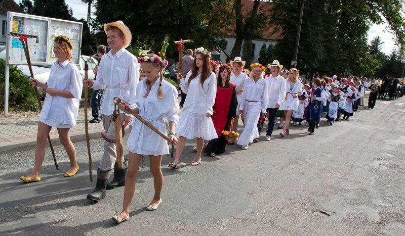 Tak wyglądał dożynkowy korowód (GALERIA)
