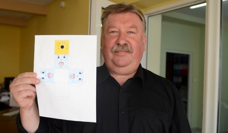 Zrobił projekt gumojada
