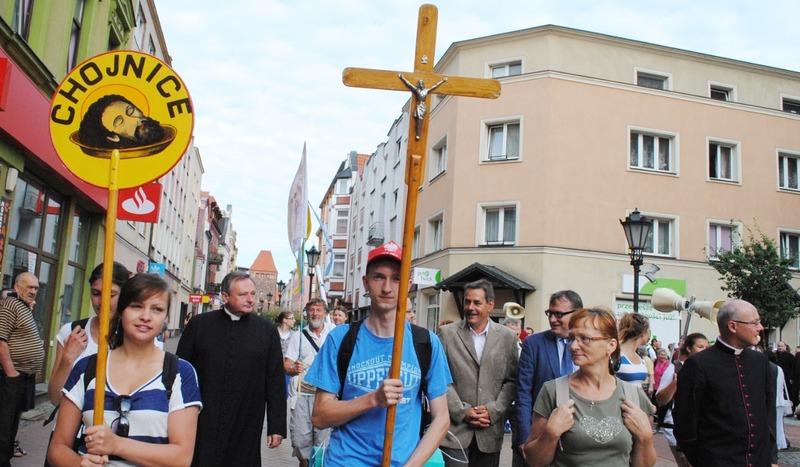 Z Chojnic wyruszyła pielgrzymka na Jasną Górę (GALERIA)
